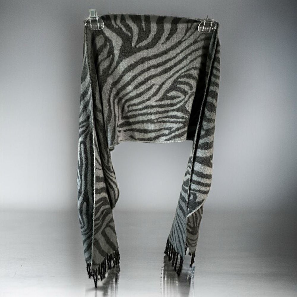 Merona Acrylic fringe scarf grey & black zebra print 22x64